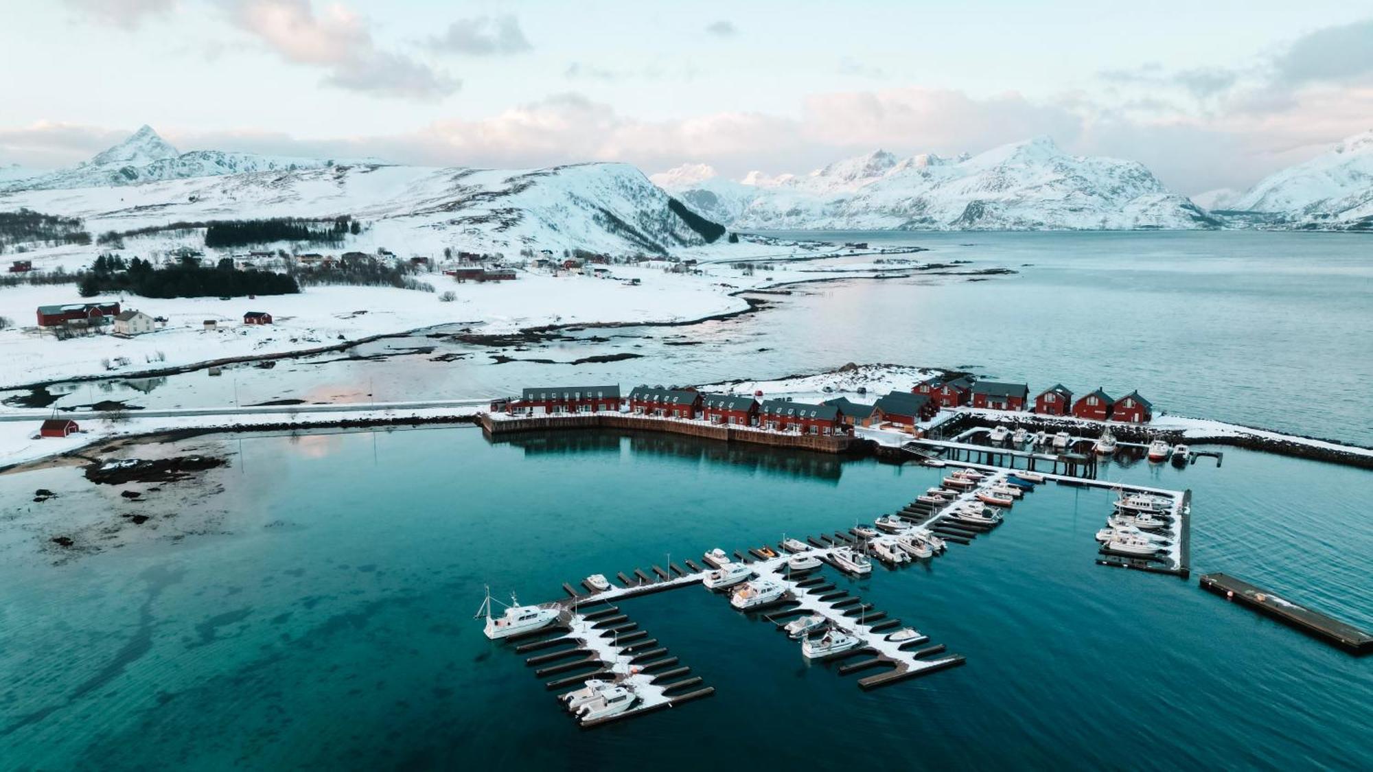 Lofoten Rorbuutleie - Lilleeidet Gravdal  Esterno foto
