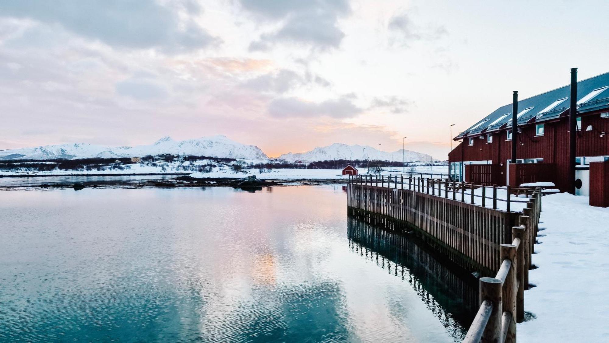 Lofoten Rorbuutleie - Lilleeidet Gravdal  Esterno foto